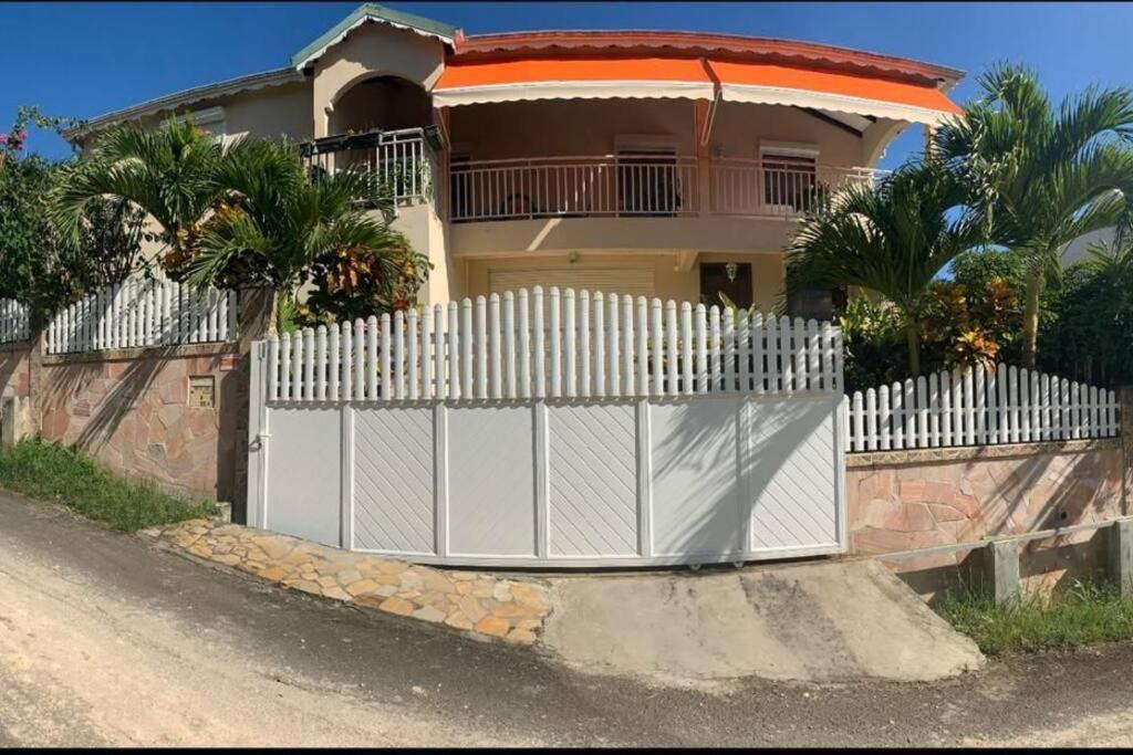 Villa En Pleine Nature Situee A 5Min D'Une Plage Ле-Гозьє Екстер'єр фото